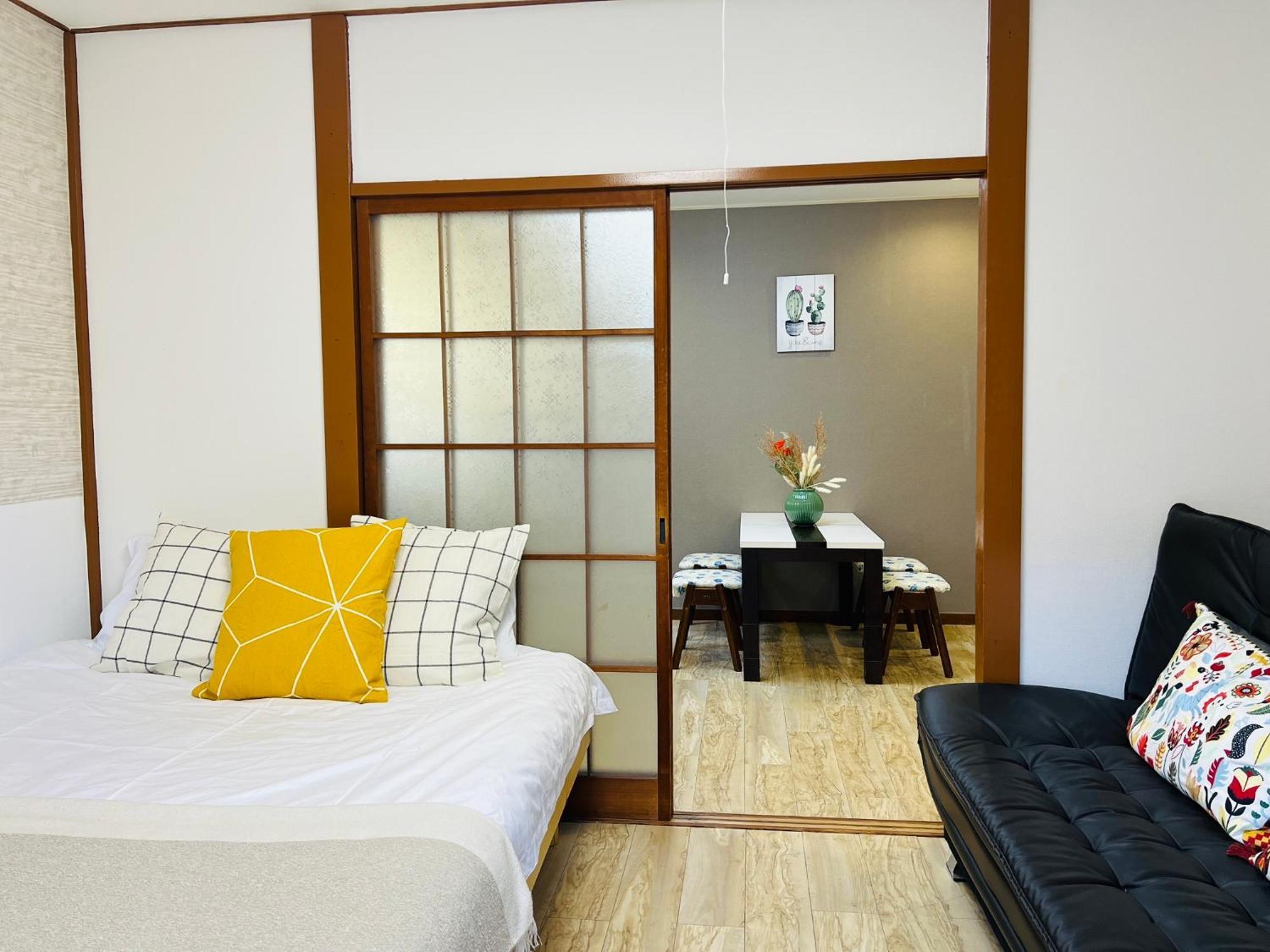 Nishi-Shinjuku-Zyz Sj0237 — Photos 2